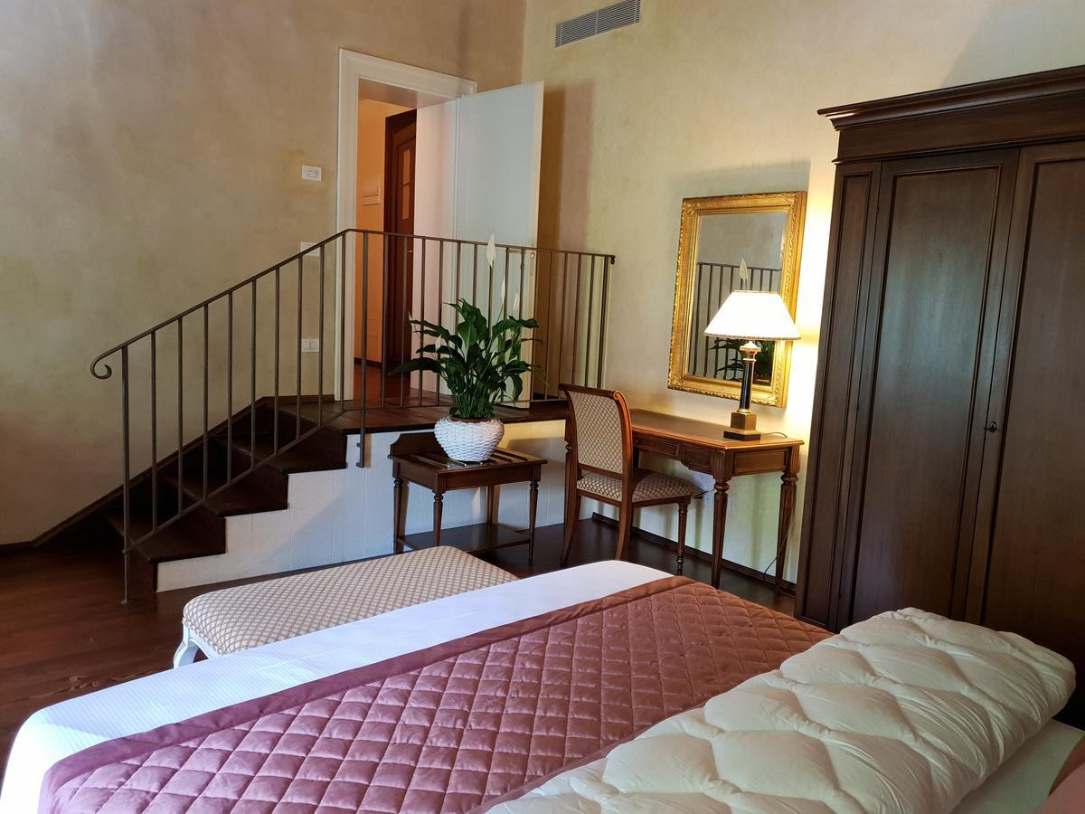 I Giardini Segreti Di Villa Marcello Marinelli Cison di Valmarino Bagian luar foto