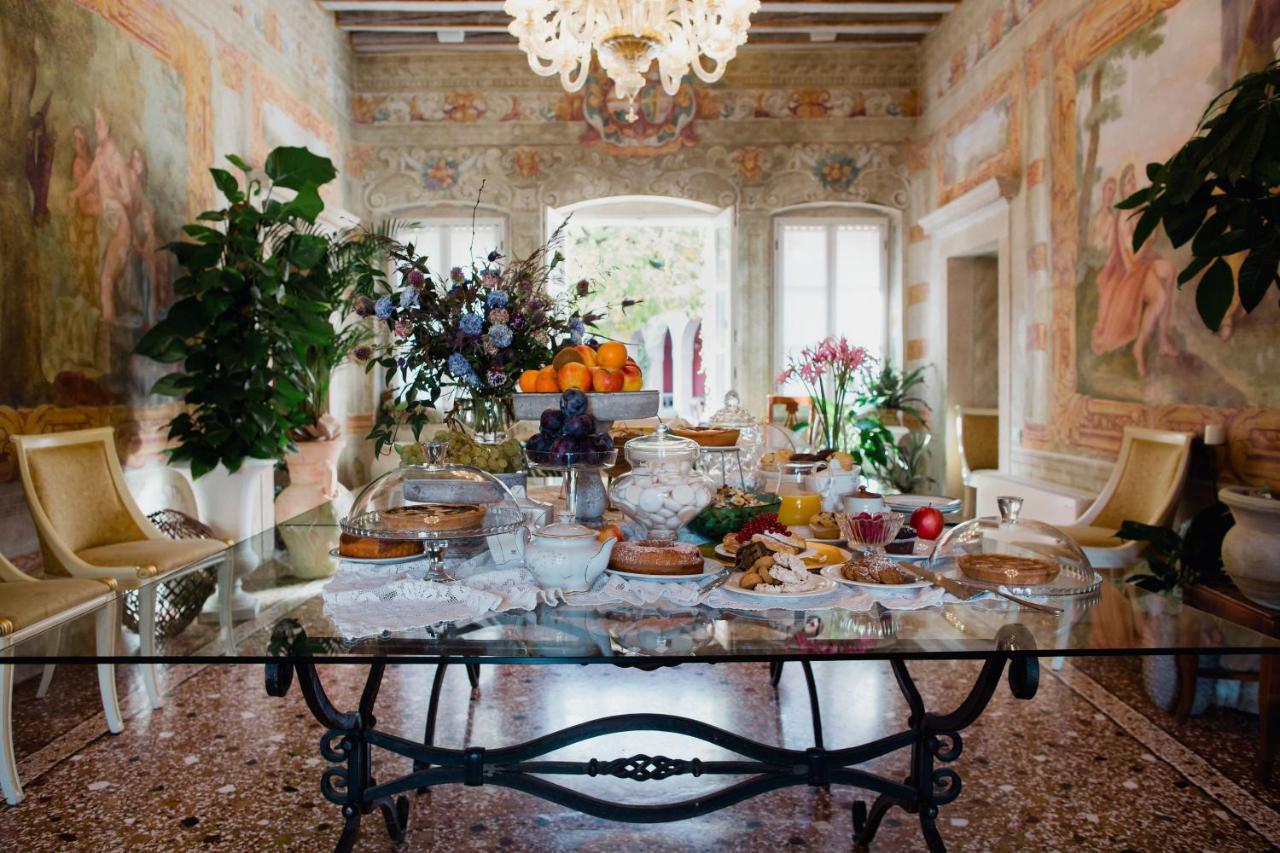 I Giardini Segreti Di Villa Marcello Marinelli Cison di Valmarino Bagian luar foto